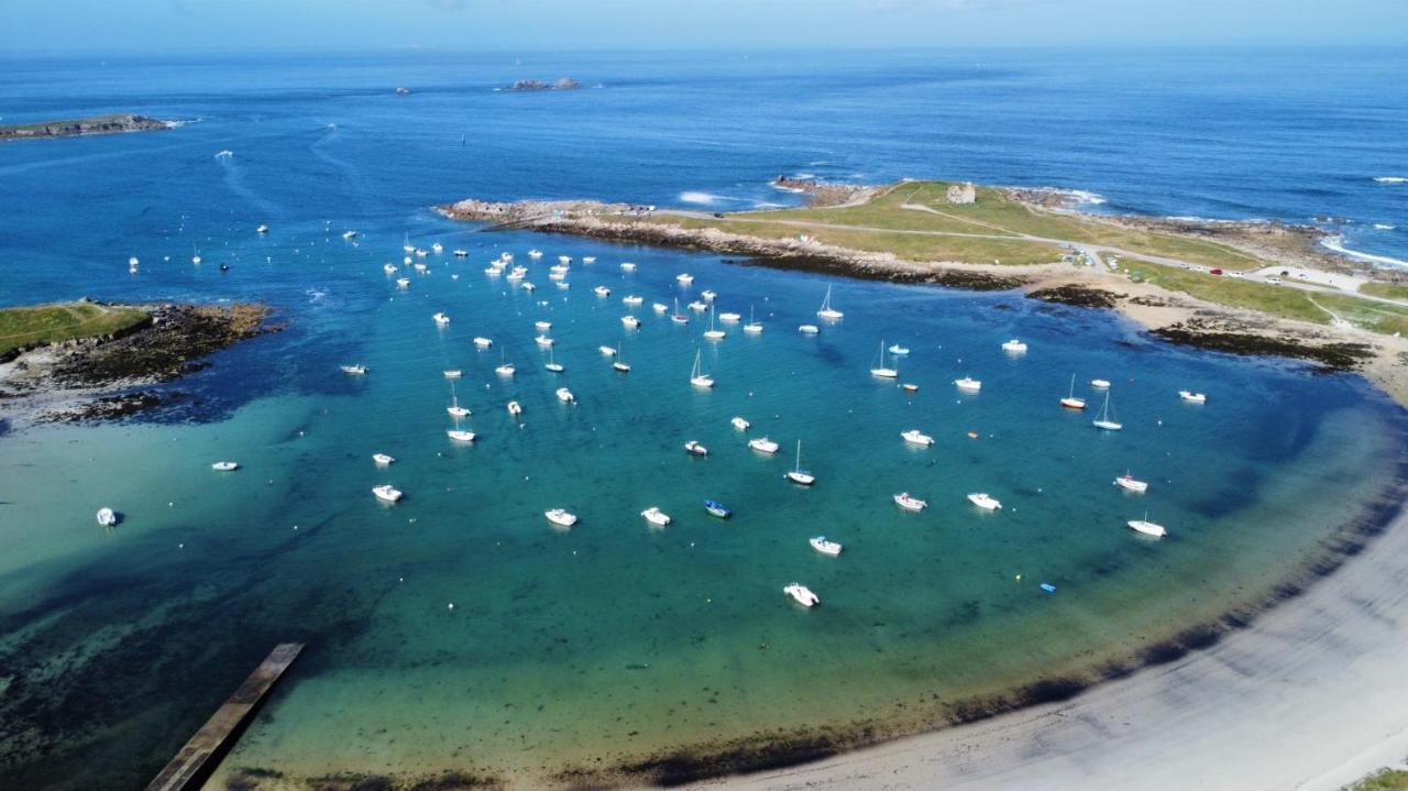 Maison Yukti - Magnifique Maison De Charme Proche Plage Lampaul-Ploudalmézeau Buitenkant foto